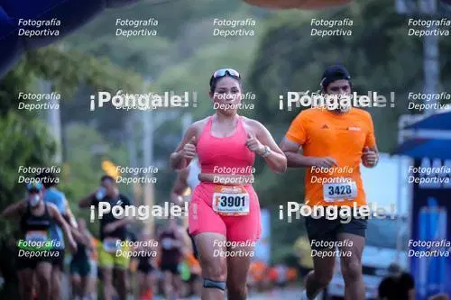 Photo from Tamarindo Beach Marathon by Roberto Pilarte