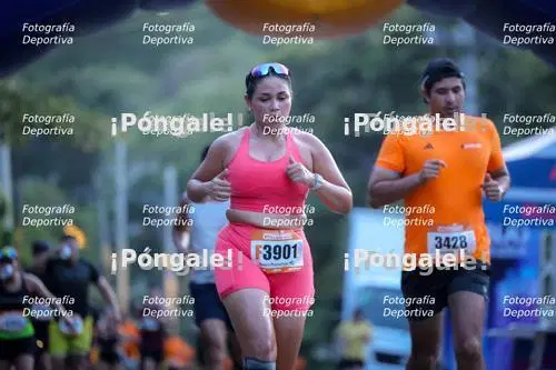 Photo from Tamarindo Beach Marathon by Roberto Pilarte